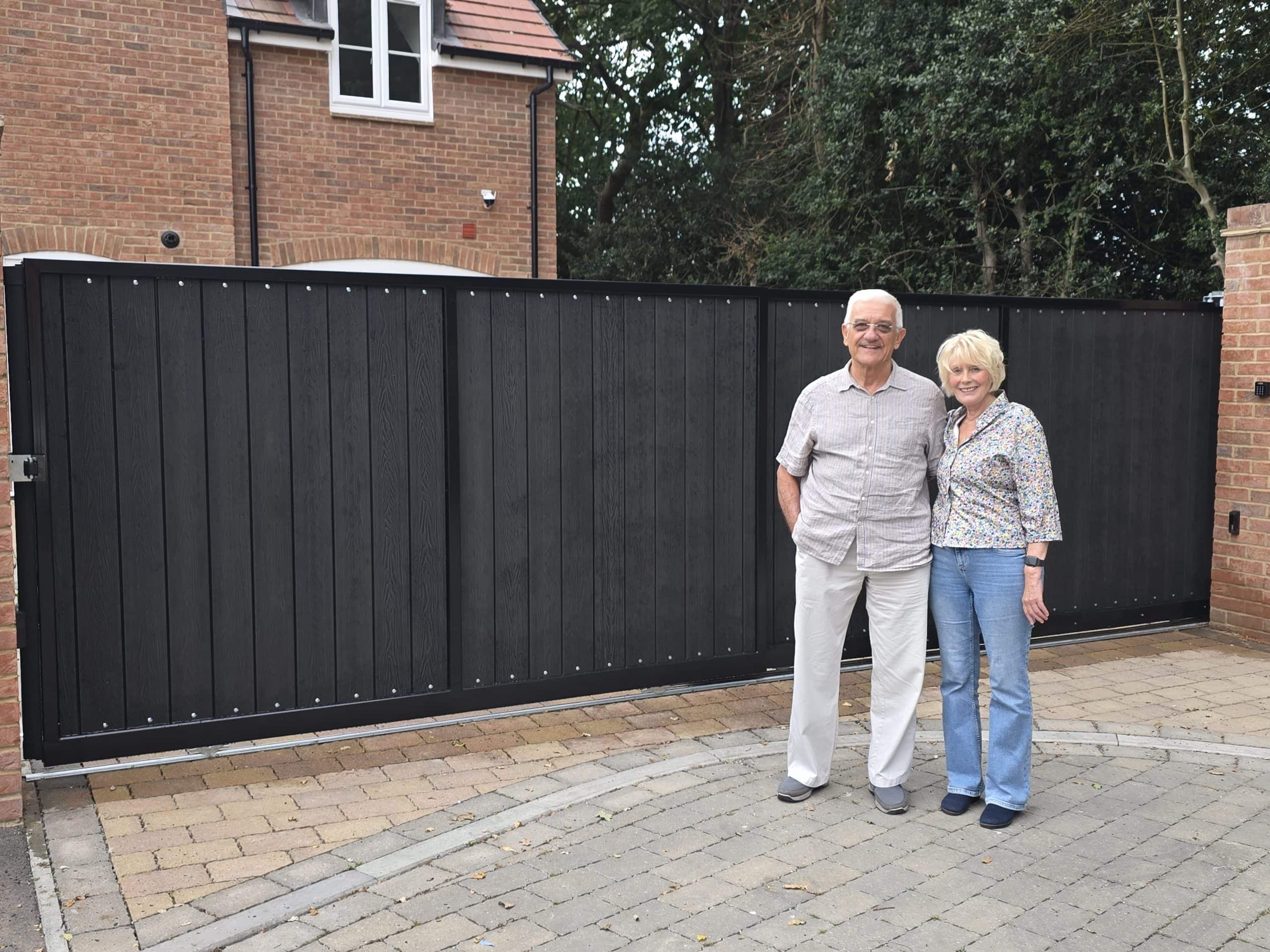 Telescopic sliding gate installation - left view
