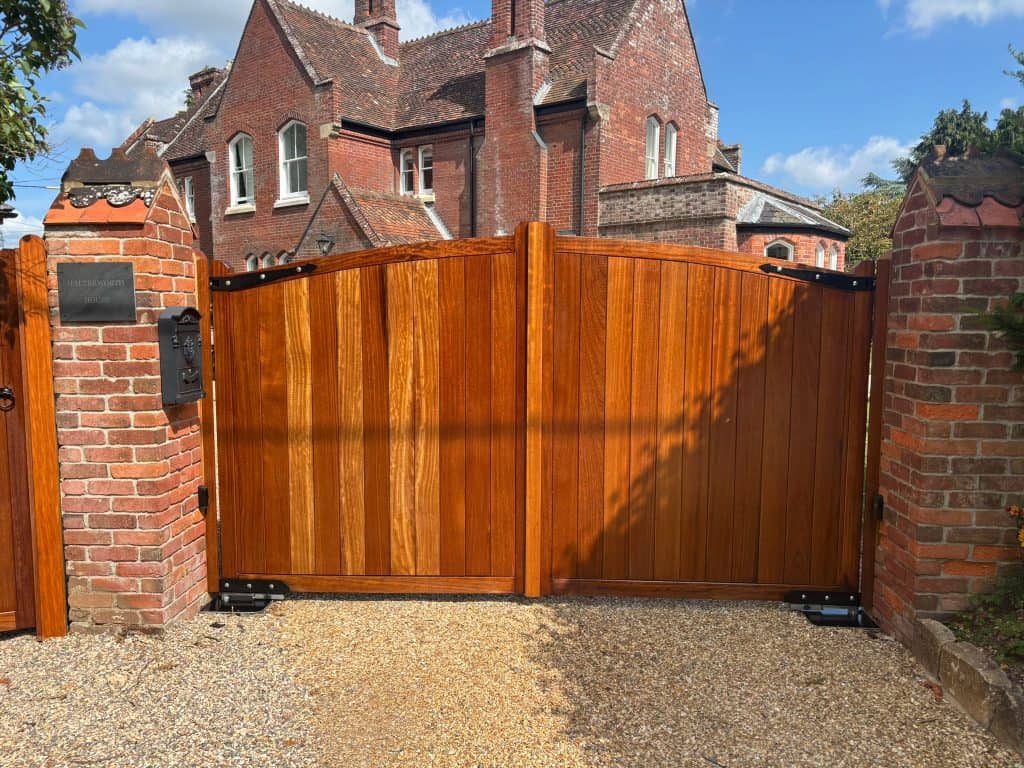 bespoke driveway gates in hampshire