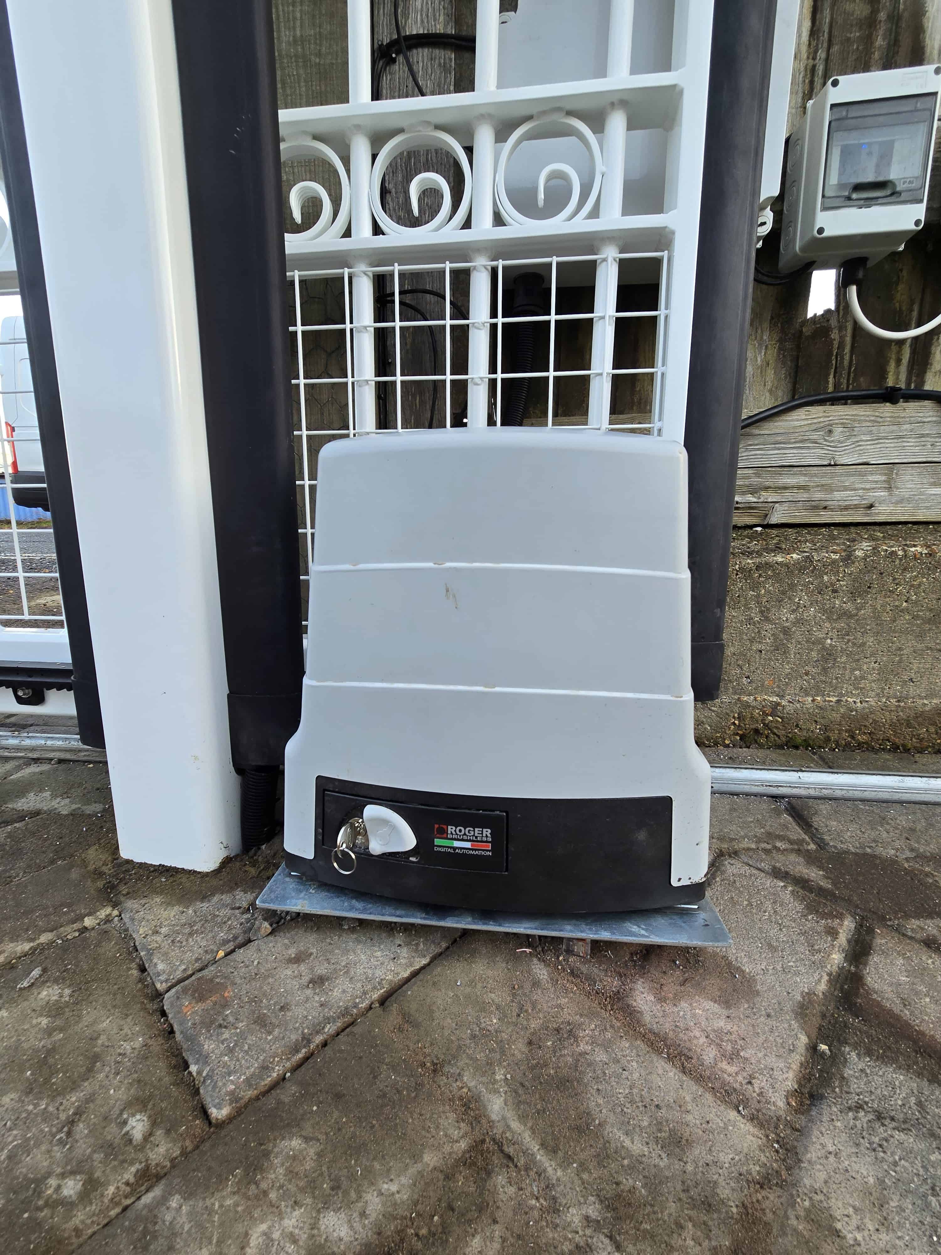 Sliding gate motor installed in Hampshire
