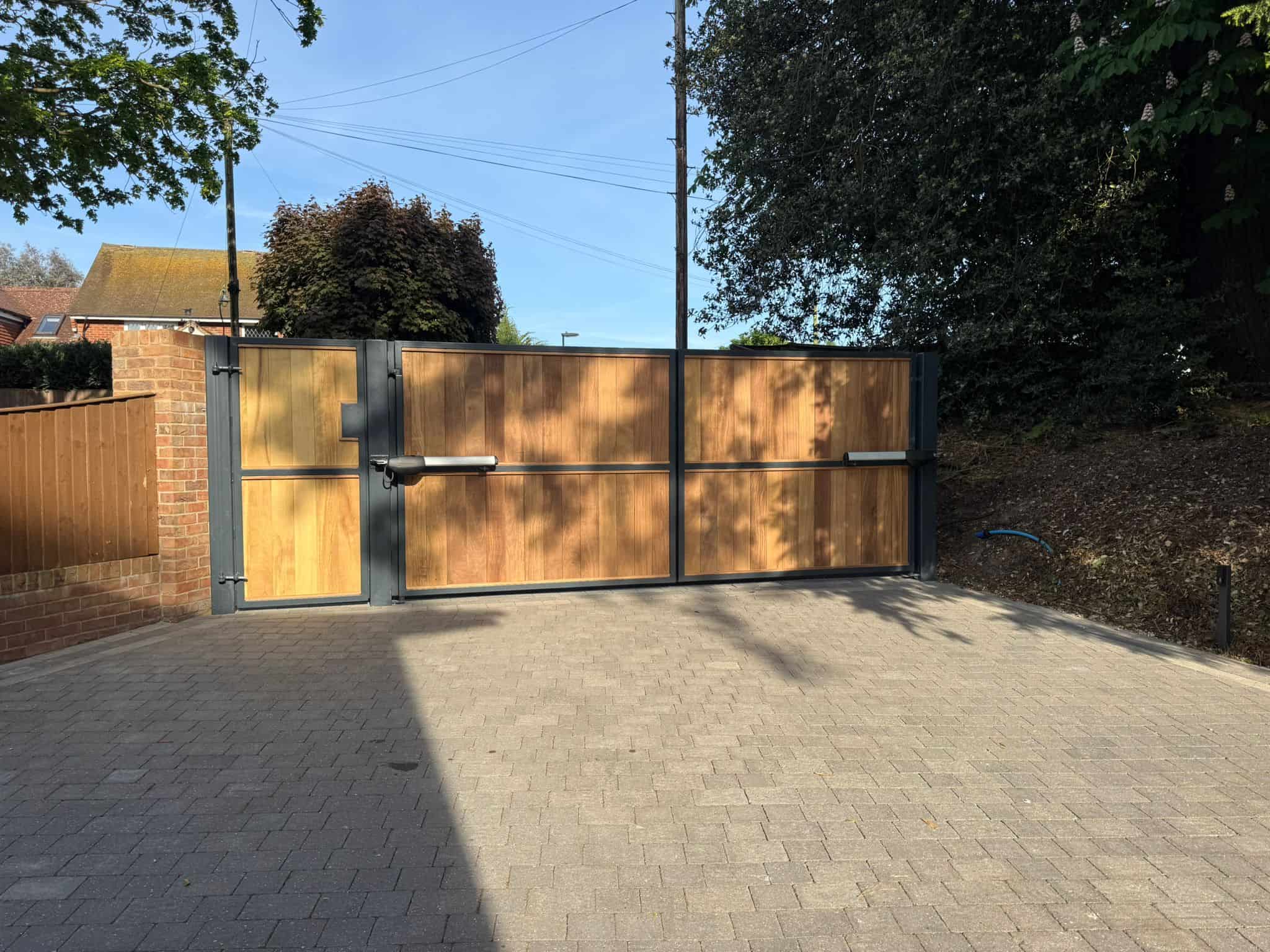 Swing electric gates Hampshire